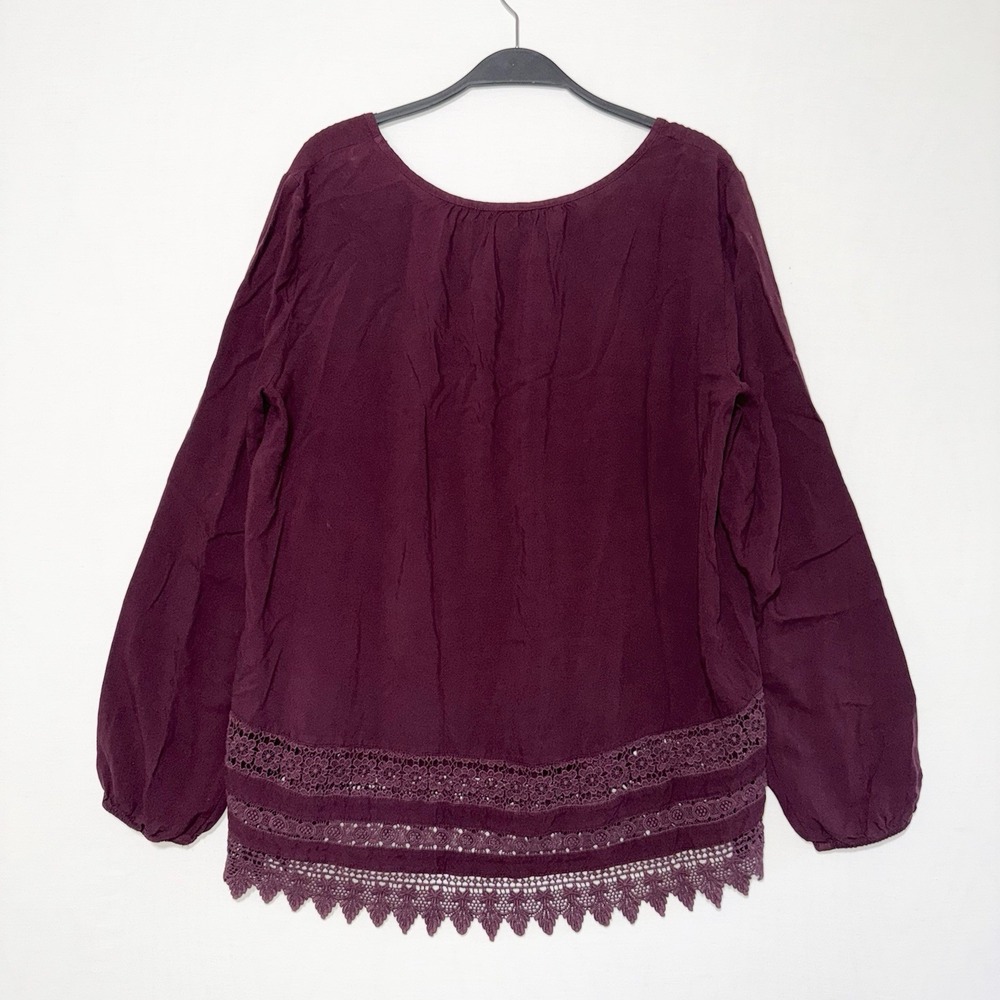 Ariat Blouse Top Womens Size Large Burgundy Long Sleeve Polyester Scoop Neck - Picture 2 of 6